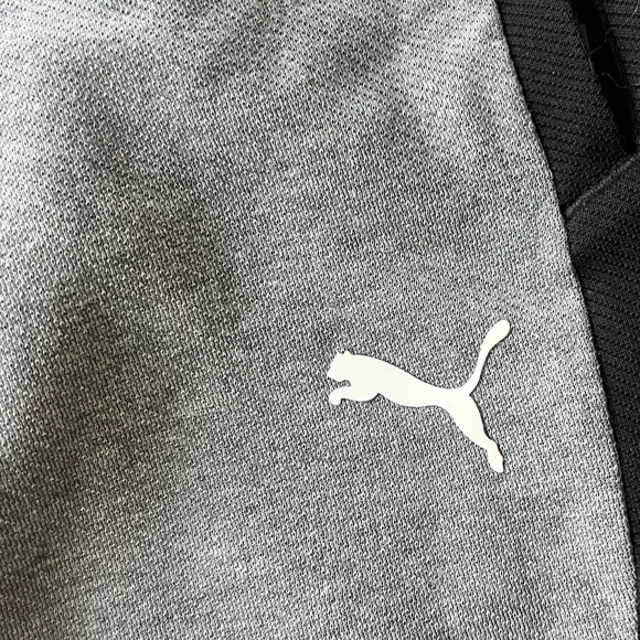 Mens Puma Ferrari gray sweatpants sz.S M - Picture 3 of 6